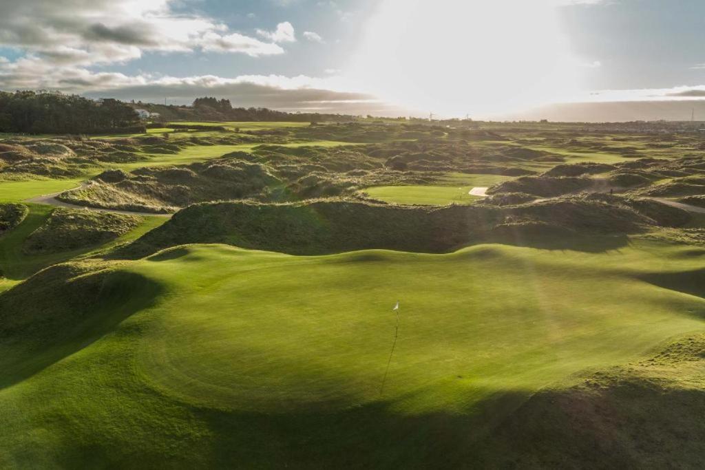 4 Golf Terrace - Portrush By The Sea Leilighet Eksteriør bilde
