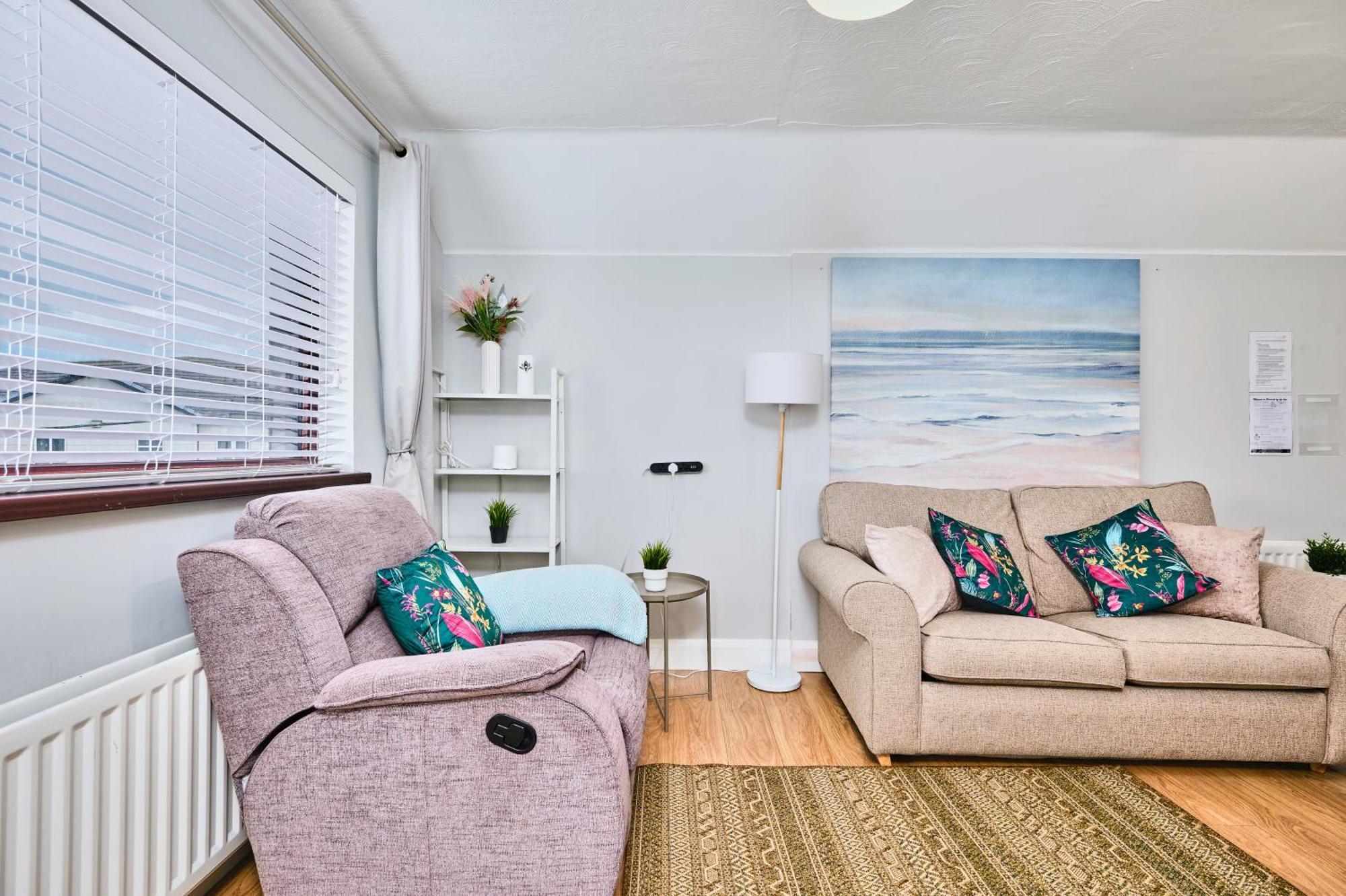 4 Golf Terrace - Portrush By The Sea Leilighet Eksteriør bilde