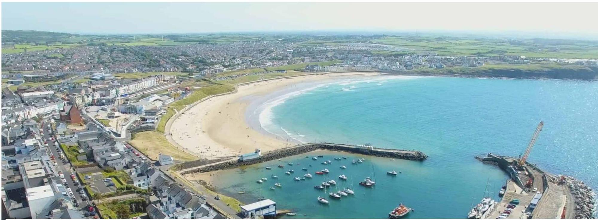 4 Golf Terrace - Portrush By The Sea Leilighet Eksteriør bilde